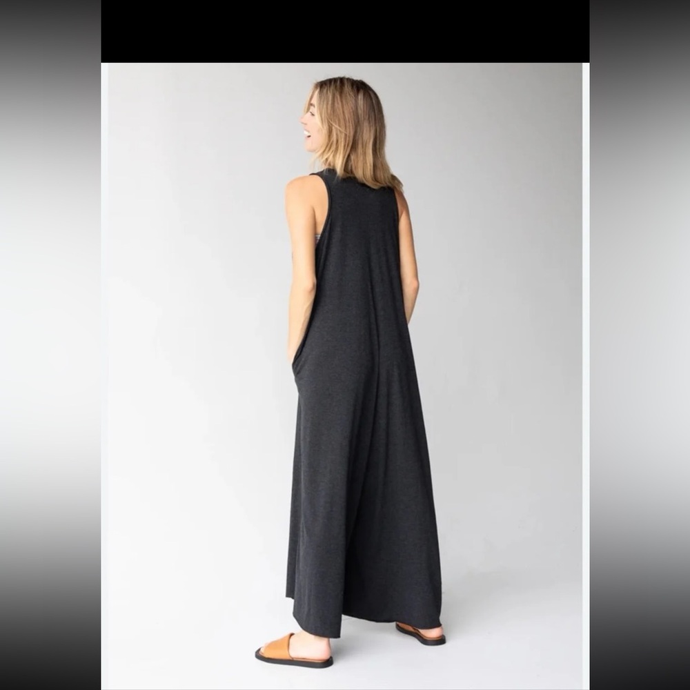 Natural Life Knit V-Neck Jumpsuit in Midnight Navy Tie-Dye 
One Size (fits all) - Picture 6 of 12